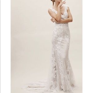 BHLDN size 4 Milano wedding gown current style